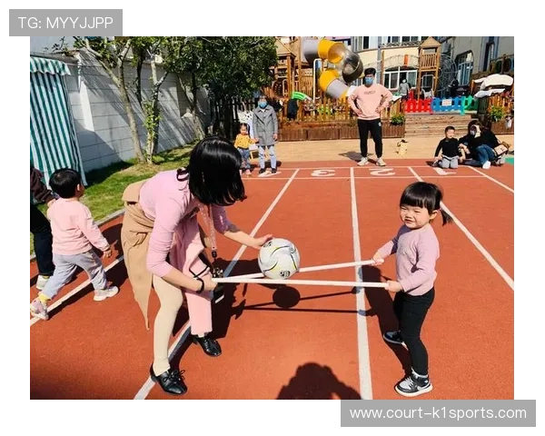 足球星空房间游戏玩法探索与技巧分享全方位指南